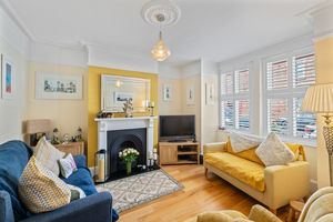 Lounge- click for photo gallery